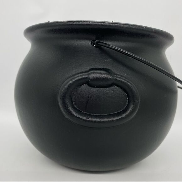 General Foam Witch's Cauldron Kettle Pot Halloween Blow Mold - Picture 9 of 9